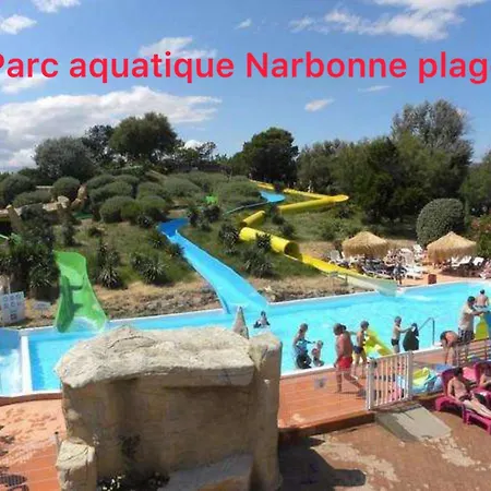 En Bord De A Saint Pierre La Villa *